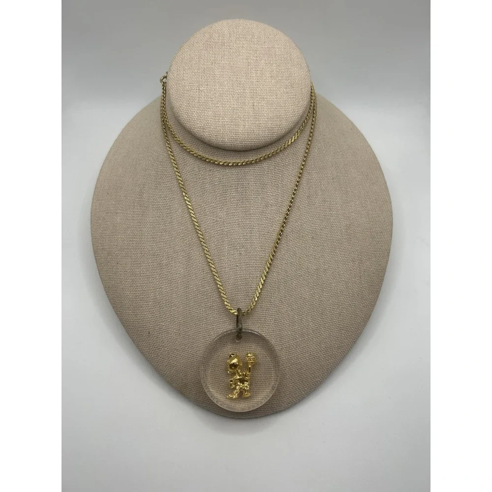 Big Boy Burger Disc Pendant Necklace Gold Tone Retro Charm
